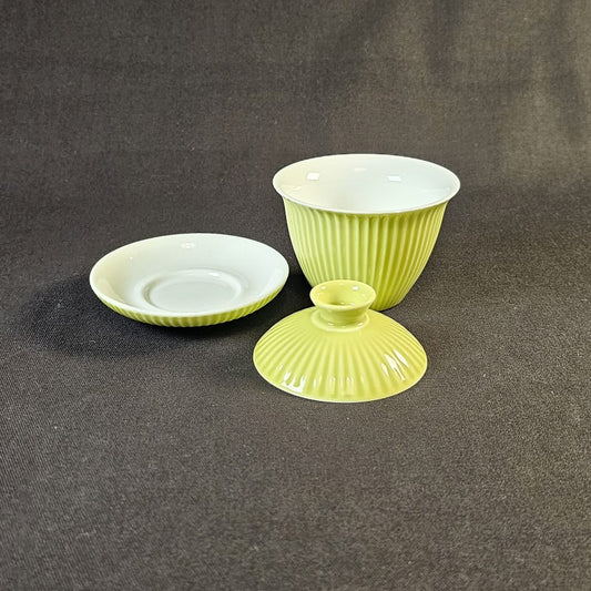 Apple Green Porcelain Gaiwan.