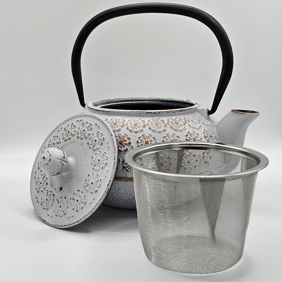 Cast iron Teapot "Jin Jin" 700 ml, white