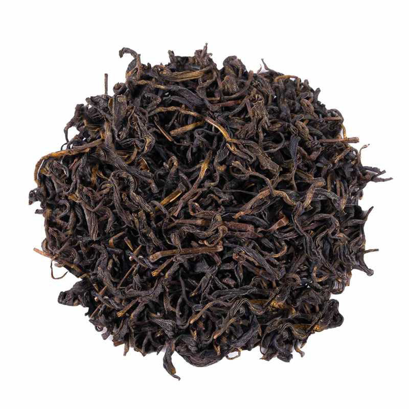 Yellow Tea loose-leaf tea with softly twisted leaves and a clear golden infusion by Lunula Tea.