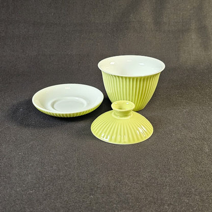 Apple Green Porcelain Gaiwan.